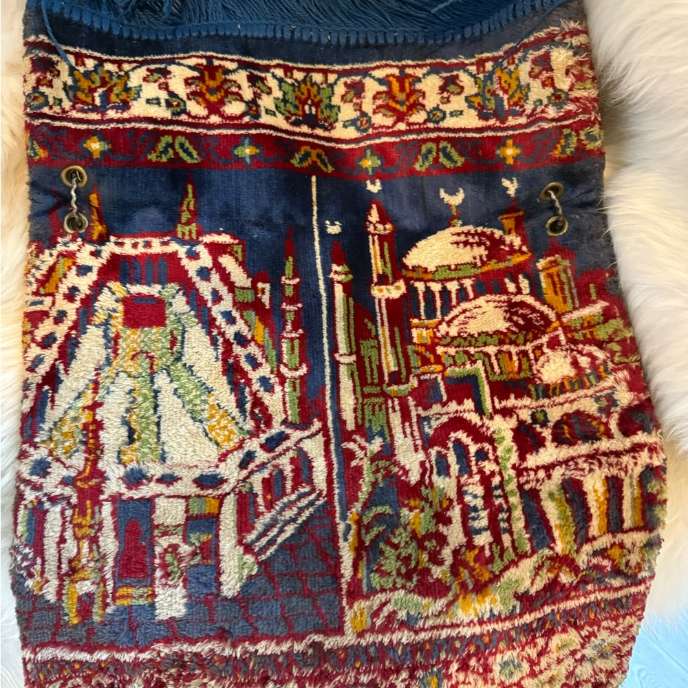 Groovy Bohemian style 1970s Carpet Fringed Tote Bag - Picture 7 of 16